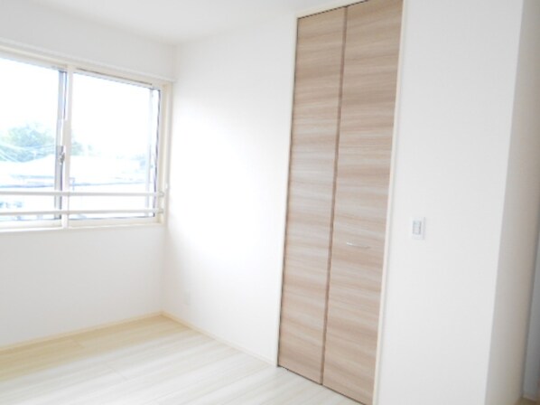 セントバーバラ国立の物件内観写真